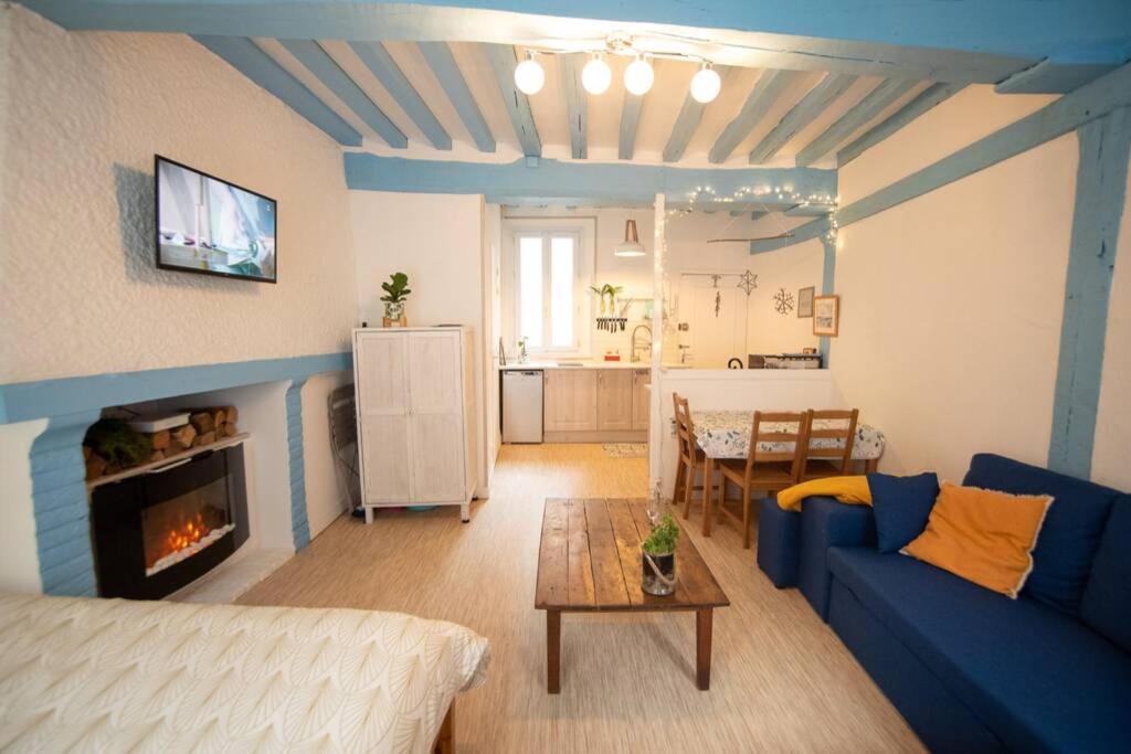 Blue Appartment With A Fireplace Dieppe Esterno foto